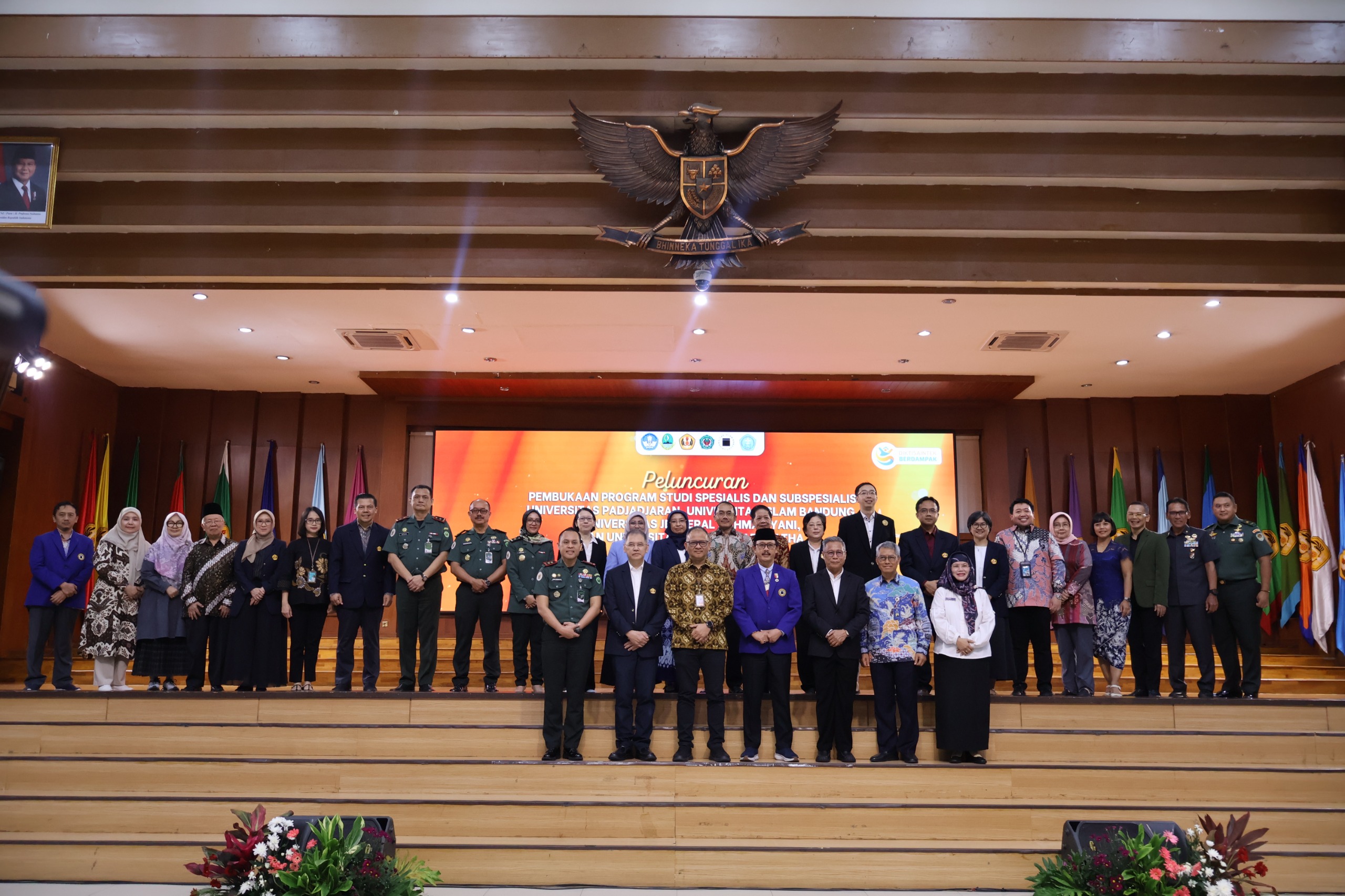 Peluncuran Program Studi Dokter Spesialis dan Subspesialis Kolaborasi 4 Universitas di Jawa Barat-0 Peluncuran Program Studi Dokter Spesialis dan Subspesialis Kolaborasi 4 Universitas di Jawa Barat