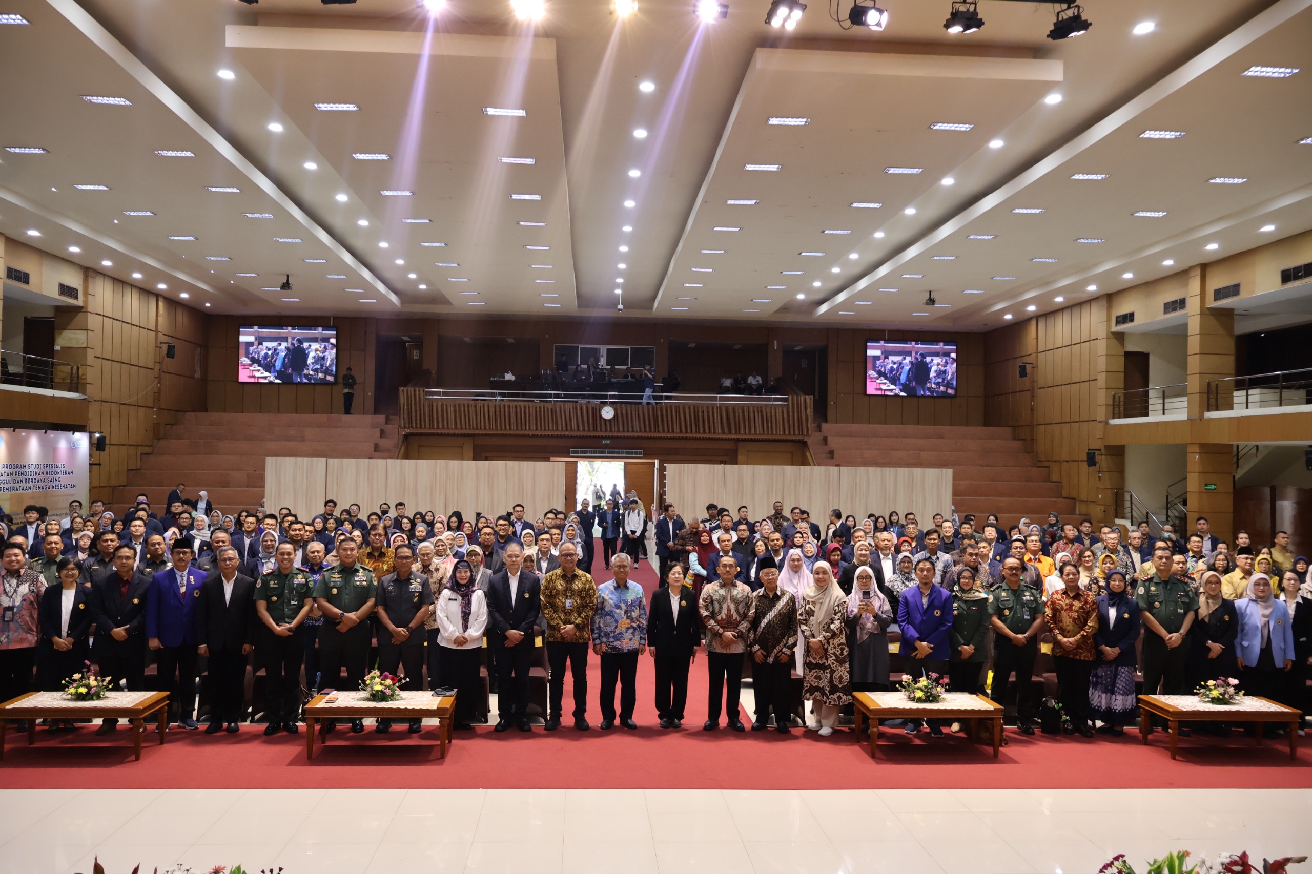 Peluncuran Program Studi Dokter Spesialis dan Subspesialis Kolaborasi 4 Universitas di Jawa Barat-3
