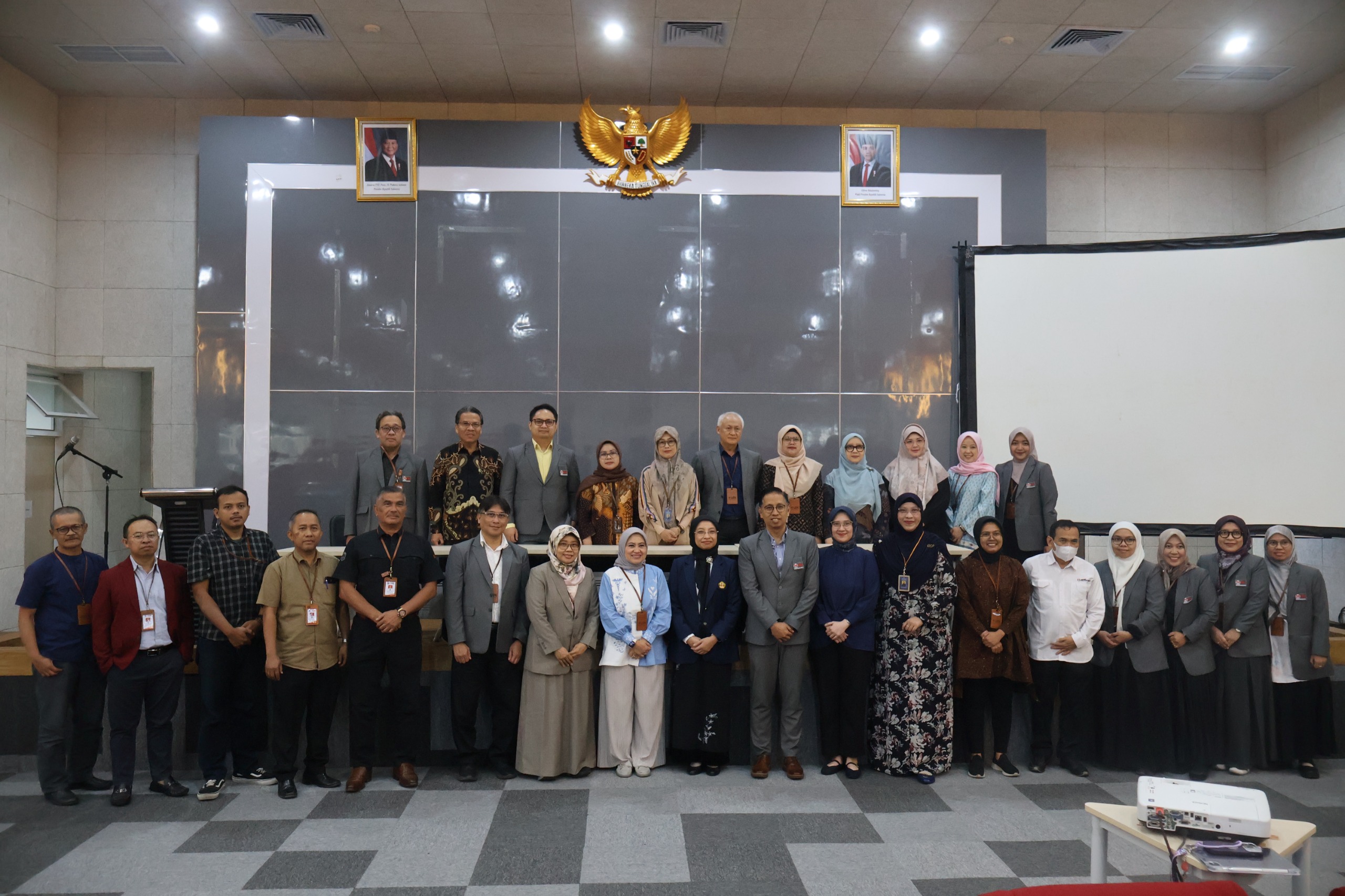 Workshop Tata Kelola Penyelenggaraan Pendidikan Profesi Dokter di Fakultas Kedokteran Universitas Pendidikan Indonesia bersama narasumber dari Universitas Padjadjaran.-1