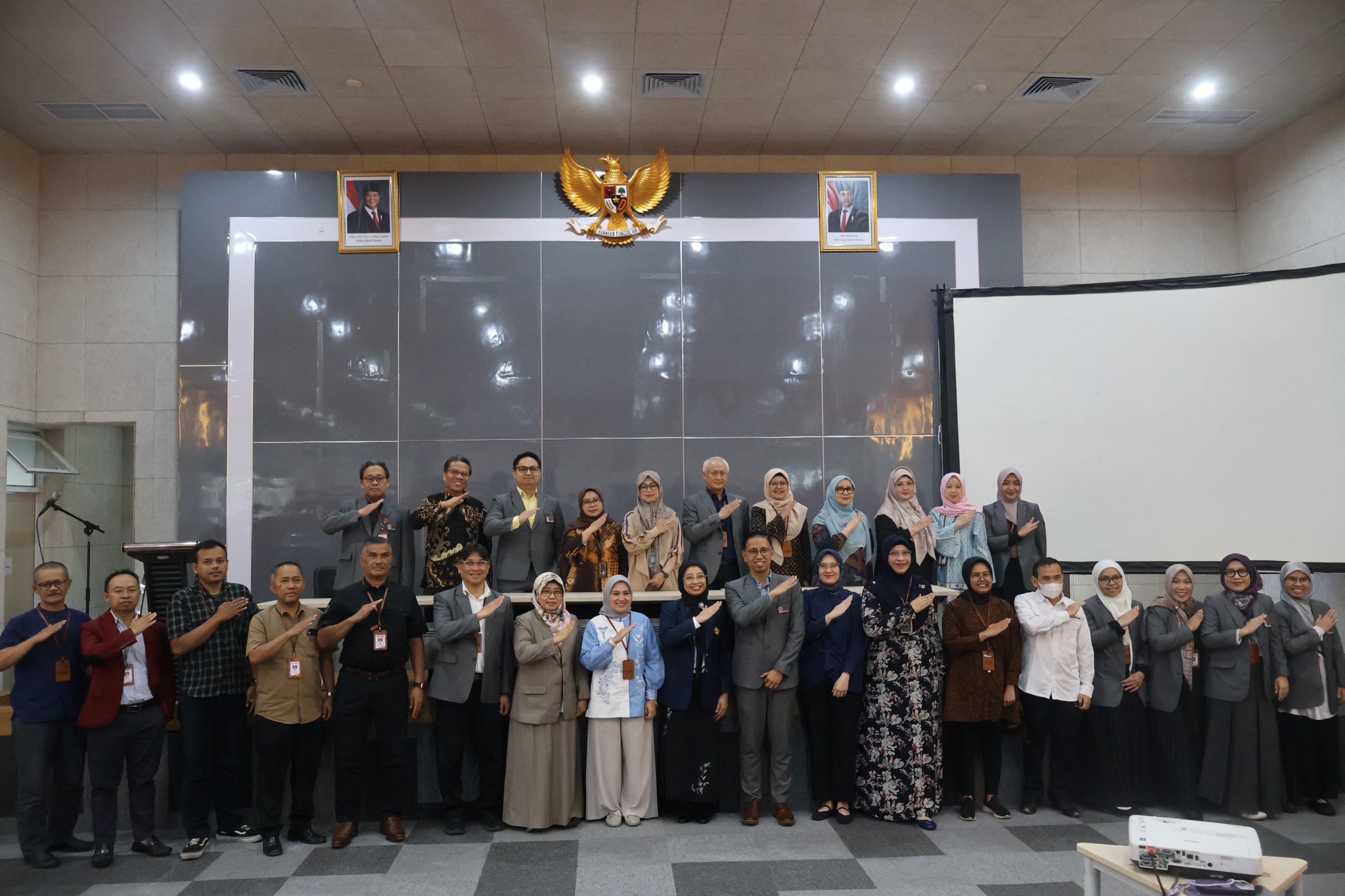 Workshop Tata Kelola Penyelenggaraan Pendidikan Profesi Dokter di Fakultas Kedokteran Universitas Pendidikan Indonesia bersama narasumber dari Universitas Padjadjaran.-3